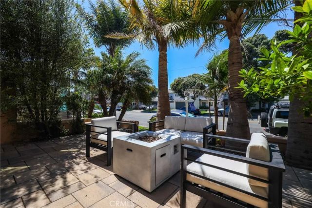 414 12th, Huntington Beach, CA 92648