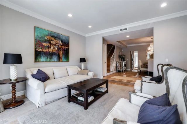 414 12th, Huntington Beach, CA 92648