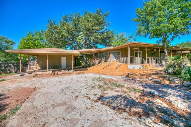 302 McKee Lane, San Angelo, TX 76904