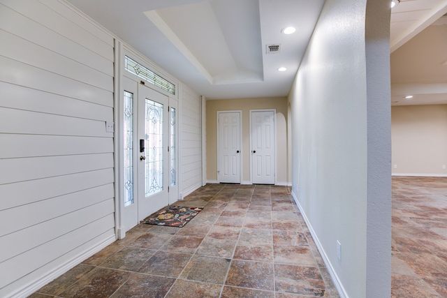 302 McKee Lane, San Angelo, TX 76904