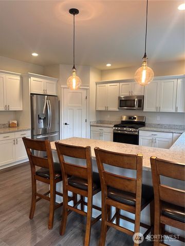 2309 33rd Court, Mount Vernon, WA 98273