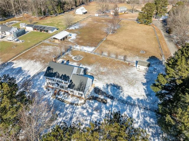 1 Croaker CIR, Williamsburg, VA 23188