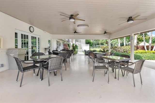 3503 Oaks Way 308, Pompano Beach, FL 33069