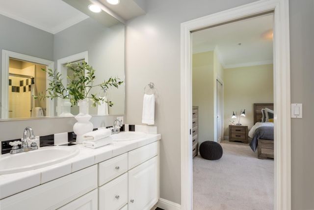 49 W Summit Drive, Redwood City, CA 94062