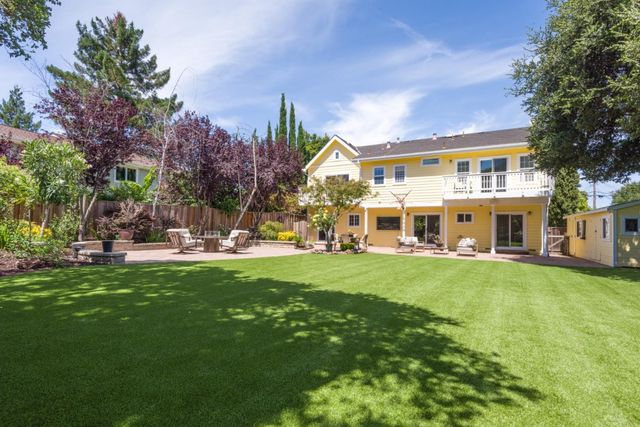 49 W Summit Drive, Redwood City, CA 94062
