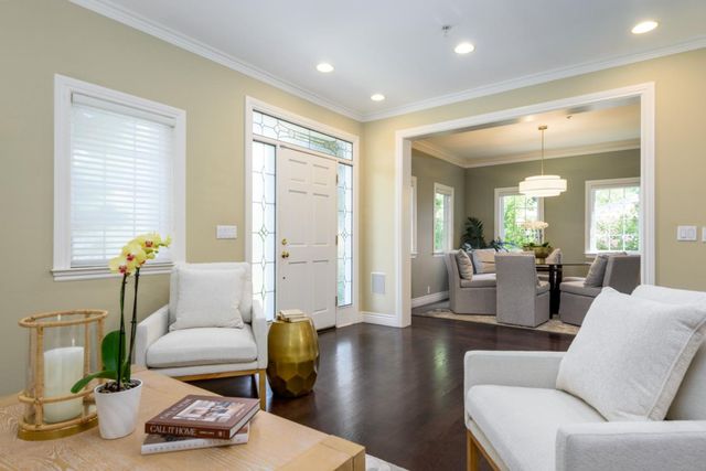 49 W Summit Drive, Redwood City, CA 94062