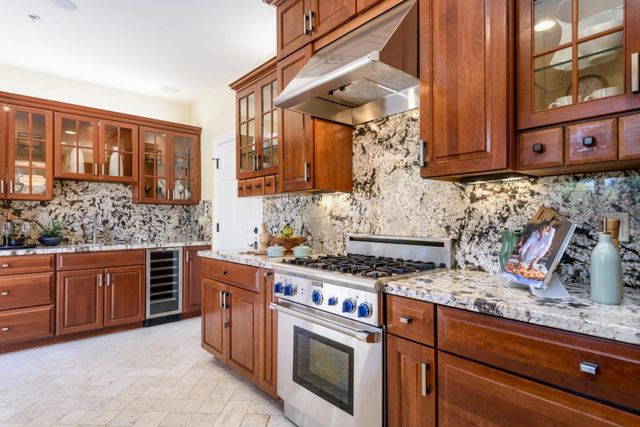 49 W Summit Drive, Redwood City, CA 94062