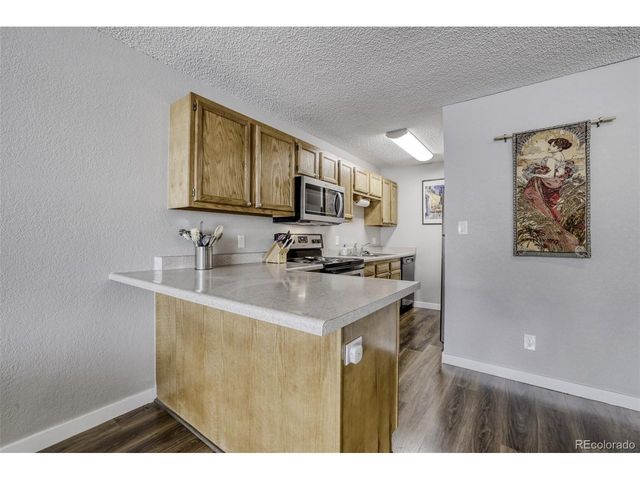 857 S Van Gordon Ct I204, Lakewood, CO 80228
