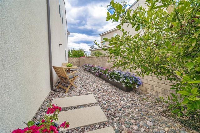 20551 Arden Place, Saugus, CA 91350