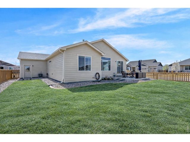 7102 Silver Ct, Timnath, CO 80547