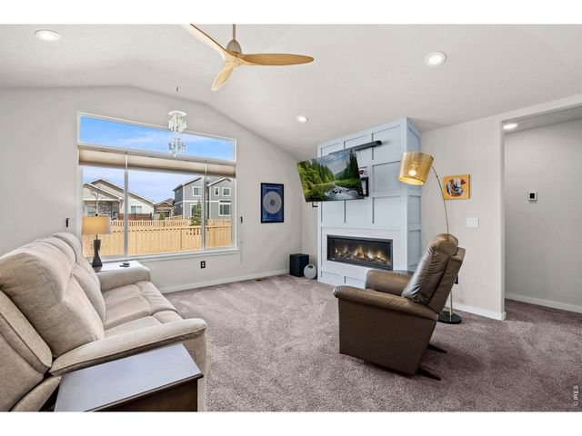 7102 Silver Ct, Timnath, CO 80547