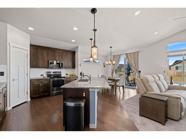 7102 Silver Ct, Timnath, CO 80547