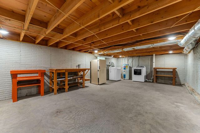 40 Bluff Lane, Shell Knob, MO 65747