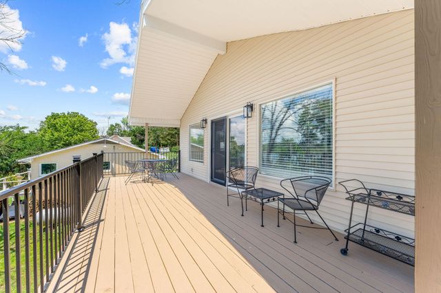 40 Bluff Lane, Shell Knob, MO 65747