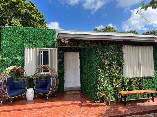 2737 NW 13th Ave, Miami, FL 33142
