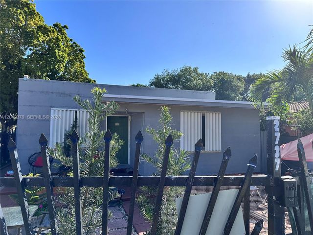 2737 NW 13th Ave, Miami, FL 33142