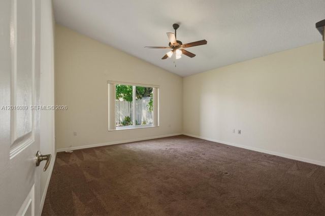 12511 NW 10th St, Sunrise, FL 33323
