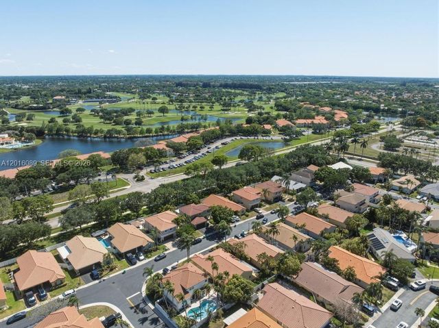 12511 NW 10th St, Sunrise, FL 33323