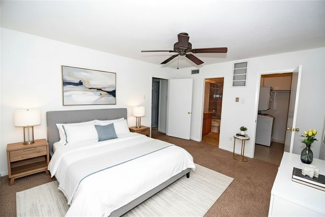4317 Hartford Street 107, Dallas, TX 75219