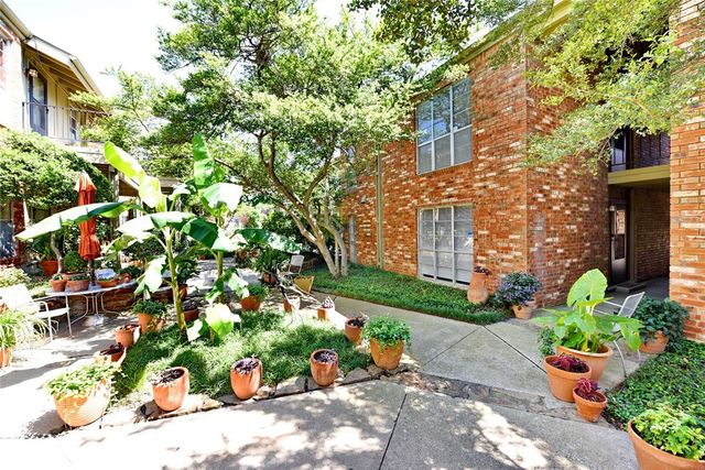 4317 Hartford Street 107, Dallas, TX 75219