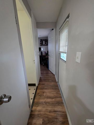 6201 Wible Road 25, Bakersfield, CA 93313