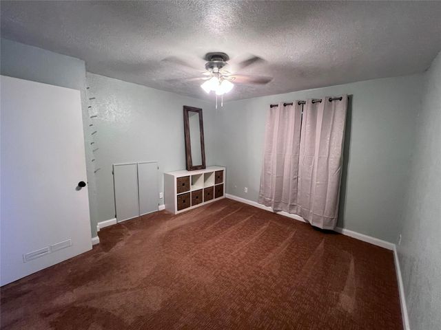 7 Flounder Circle, Freeport, TX 77541
