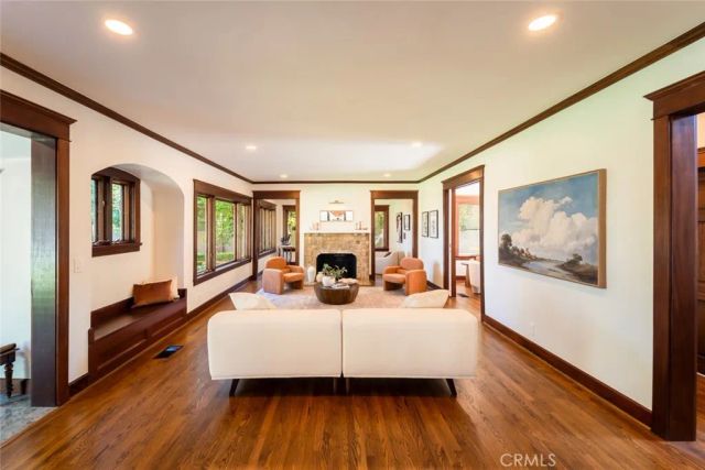 1825 S Diamond Avenue, South Pasadena, CA 91030