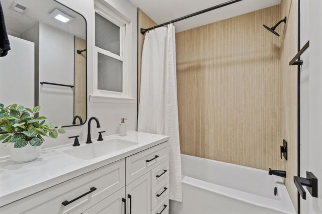 4317 Dennis Way, Sacramento, CA 95821