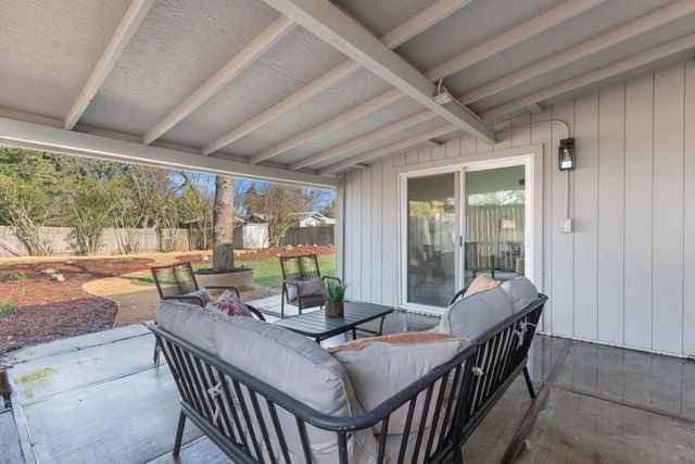 4317 Dennis Way, Sacramento, CA 95821