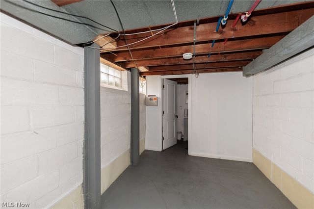 325 E 244th Street, Euclid, OH 44123