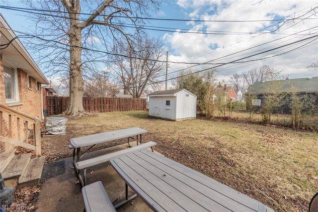 325 E 244th Street, Euclid, OH 44123