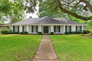 211 HEYMAN Lane, Alexandria, LA 71303