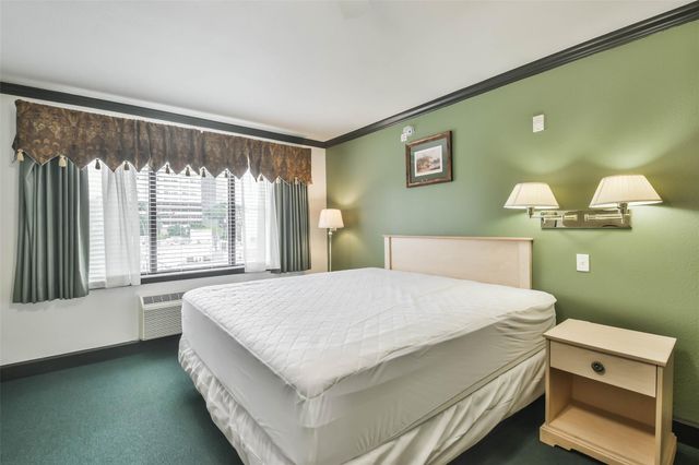 1025 Swanson Street 308, Houston, TX 77030