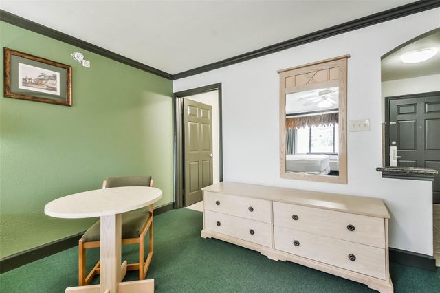 1025 Swanson Street 308, Houston, TX 77030