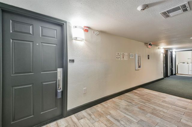 1025 Swanson Street 308, Houston, TX 77030