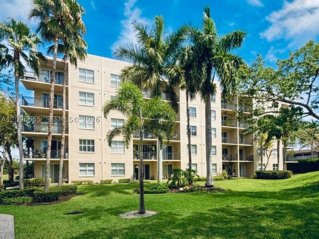 26 Royal Palm Way 304, Boca Raton, FL 33432