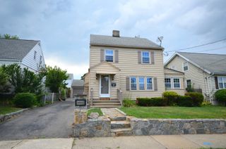 954 Birmingham Street, Bridgeport, CT 06606