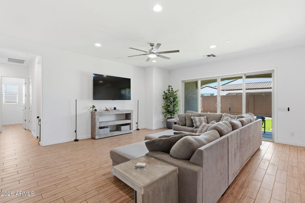3937 W ESTES Way, Laveen, AZ 85339 — photo 4
