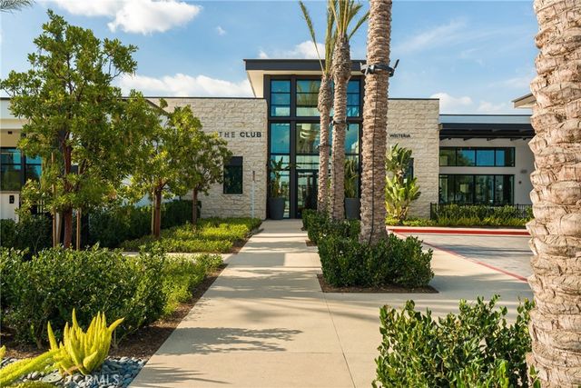 888 Poppy Ct, Montebello, CA 90640