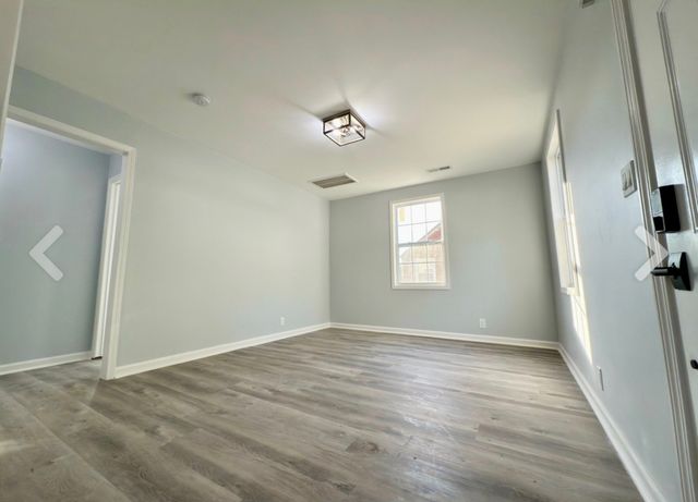 1303 Saturn Dr, Nashville, TN 37217