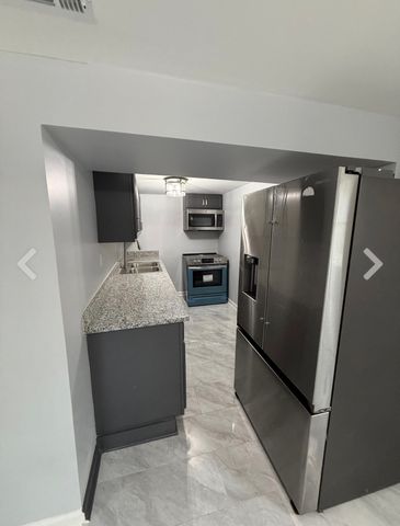 1303 Saturn Dr, Nashville, TN 37217