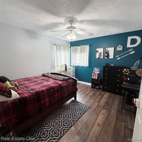 444 Riddle Street, Howell, MI 48843