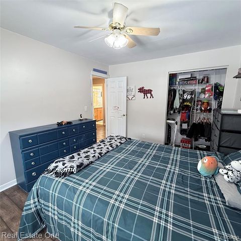 444 Riddle Street, Howell, MI 48843