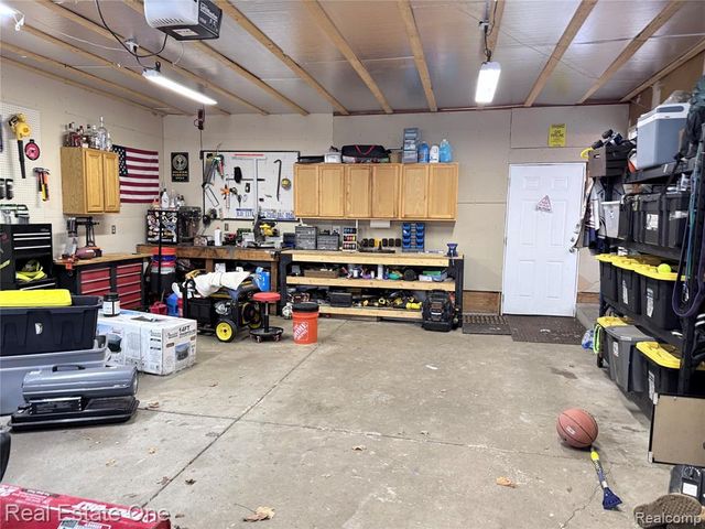 444 Riddle Street, Howell, MI 48843