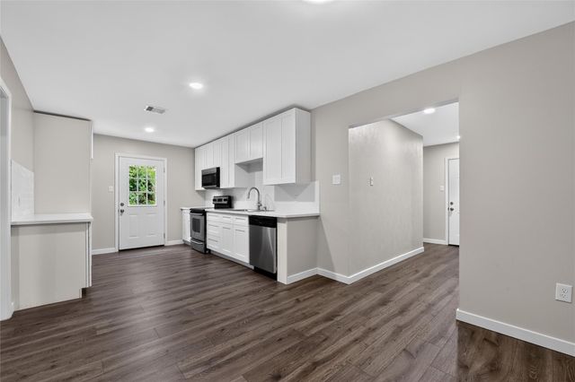 4803 Pebble Brook Street, Baytown, TX 77521