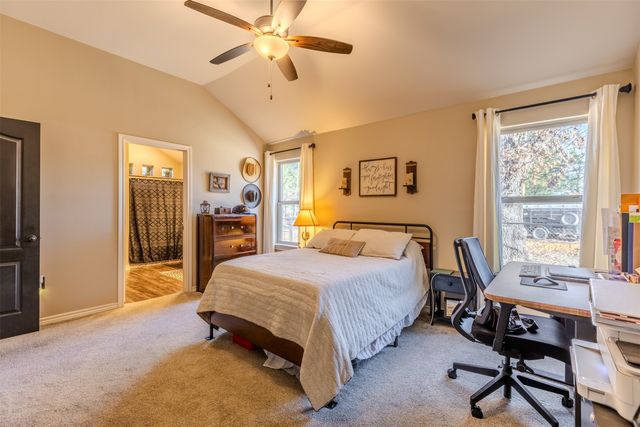 8676 State Highway 19, Edgewood, TX 75117