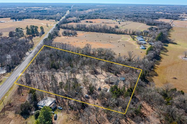 8676 State Highway 19, Edgewood, TX 75117