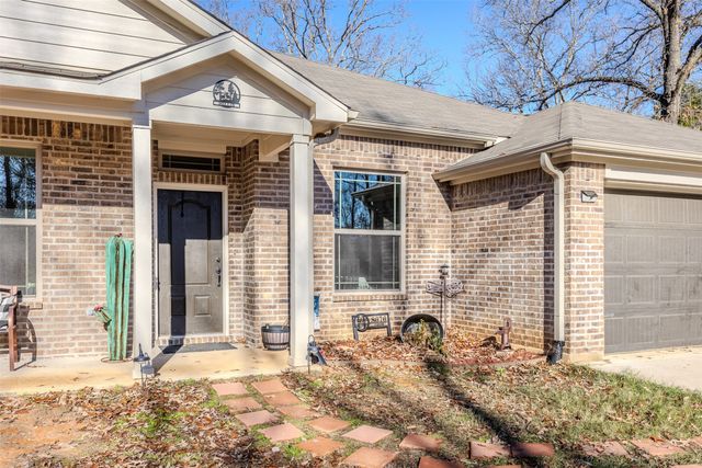 8676 State Highway 19, Edgewood, TX 75117