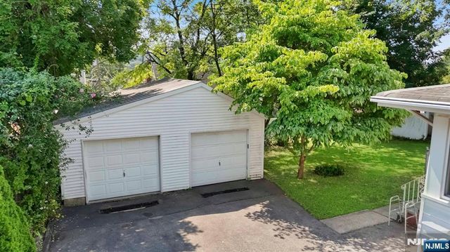 544 Abbott Avenue, Ridgefield, NJ 07657