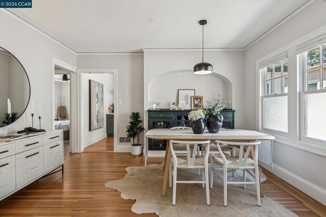 1917 Tiffin Rd, Oakland, CA 94602